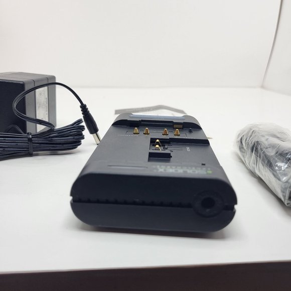 Solidex VC-88 Video Battery Reconditioner & Quick Charger VHS-c Compatible - Picture 15 of 16